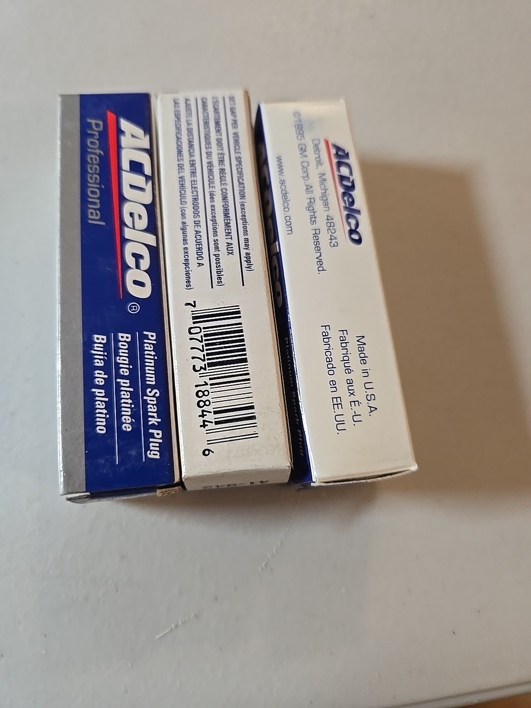 ACDelco 41-942 Spark Plugs Lot Of 3.