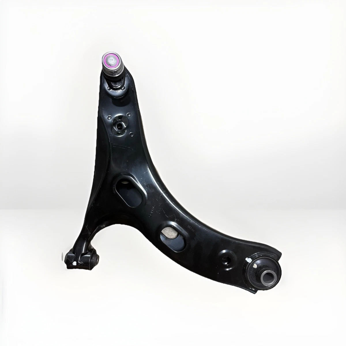 Subaru lower control arm 20204FN100 photo 2