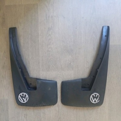 MK3 GOLF VENTO VOTEX PAIR FRONT AND REAR MUDFLAPS 1H0 075 101  1H0 075 112