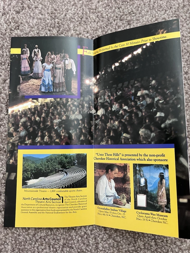 Conjunto de folletos vintage de Cherokee NC y mapas de atracciones de las Tierras Altas del Sur (3) Foto 3 de 4