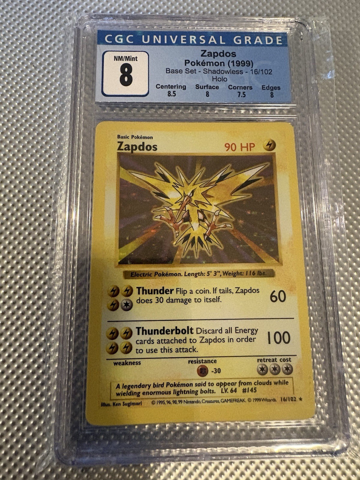 Pokémon Zapdos Holo Shadowless Base Set 16/102 CGC 8 1999 Trading Card