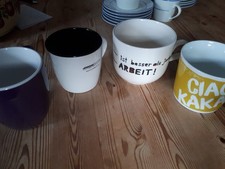 4 schöne Kaffeebecher Henkeltassen modern Nescafe Ciao Kakao usw wie neu