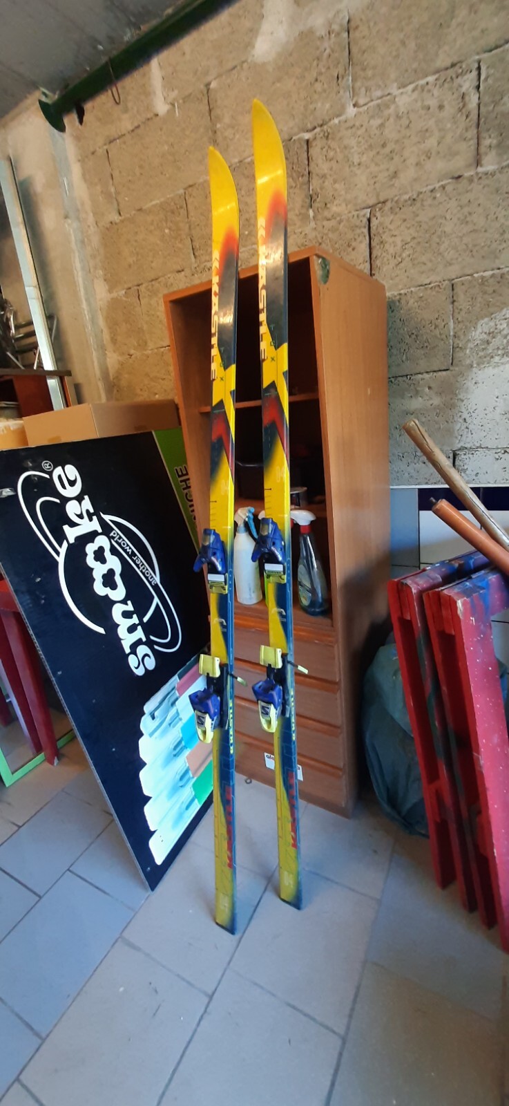 1 PAIO DI SCI 190cm kastle fast base con ATTACCHI Salomon e racchette rossignol