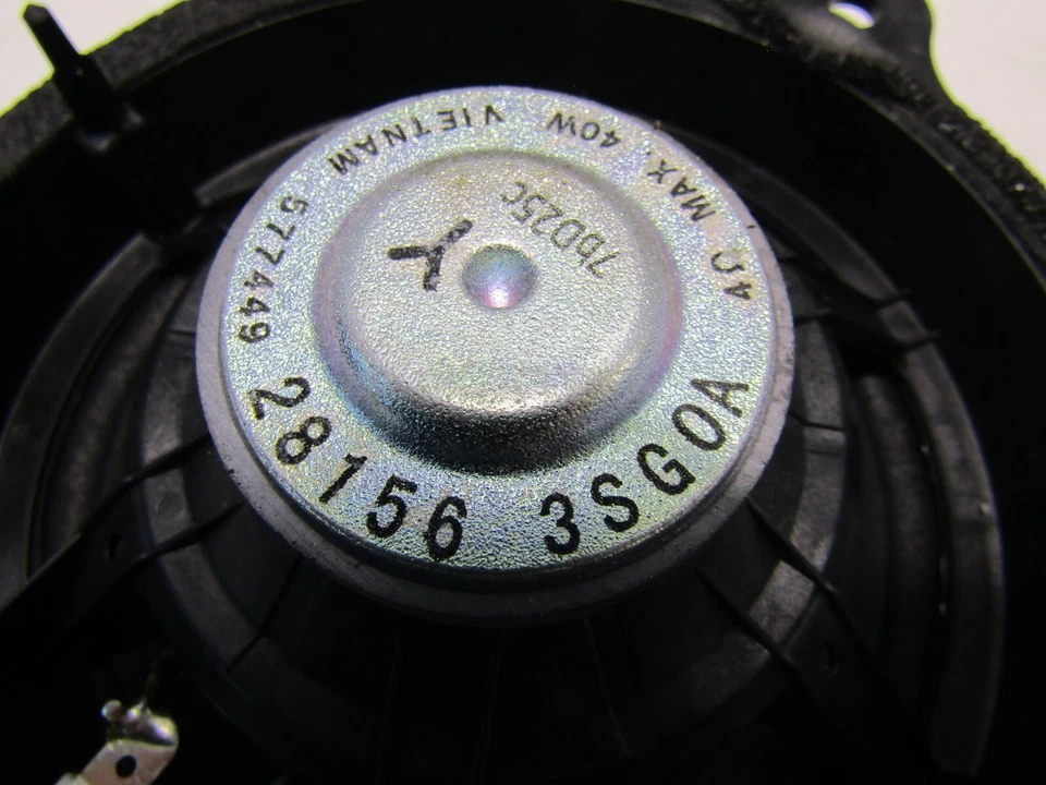 RENAULT CAPTUR 2018-19 OFFSIDE/RIGHT REAR DOOR SPEAKER 281563SG0A O1223 - Image 3 of 4