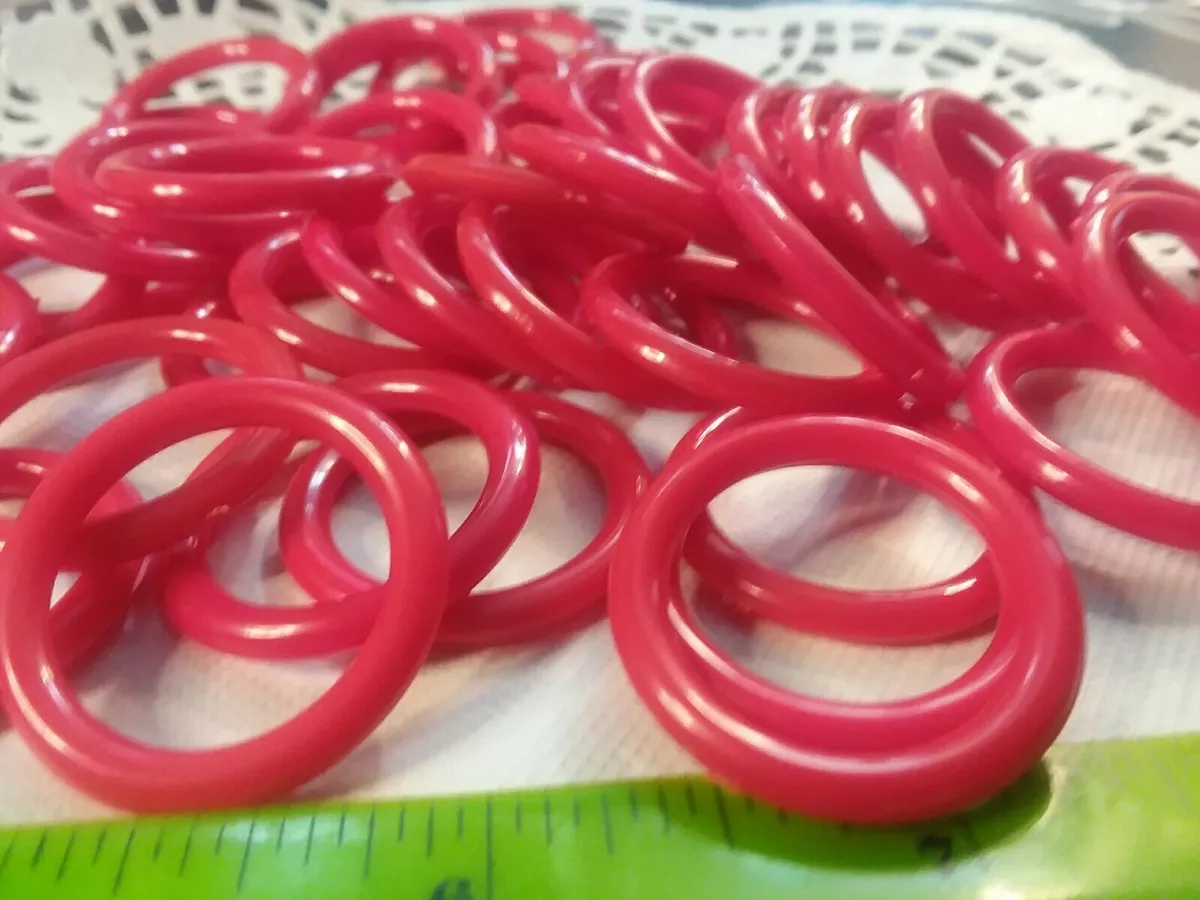 Red Plastic Rings For Crafts &Jewelry 10-01-2021 28mm ext , 20mm int. NOS  50PCS