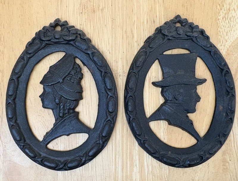 Vintage Wilton Cameo Silhouettes Victorian Man & Woman Set Cast Iron 