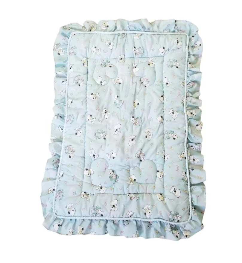 Винтажная кроватка Lambs & Ivy My Baby Snoopy с оборками стеганое одеяло Blue Moon Stars Hearts  - Изображение 2 из 4