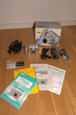 Kamera Nikon Coolpix 4800 ED Zoom-Objektiv 8,3x Digitalkamera (Sucher)