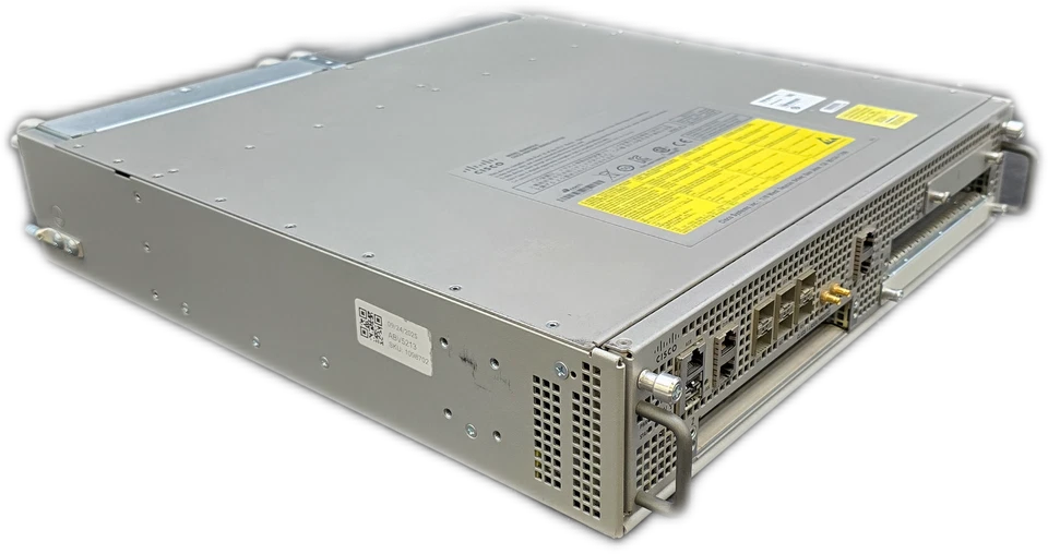 Cisco ASR 1002-X Enterprise Router 10Gbps 6 LAN Ports  - Image 3 of 4