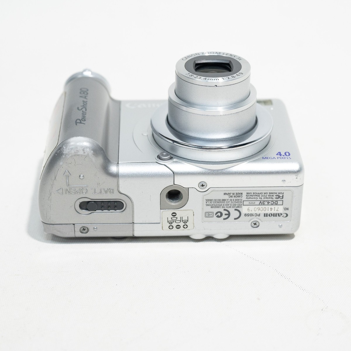 Canon PowerShot A80 CCD Digicam 4MP Digital Camera Y2K AAs