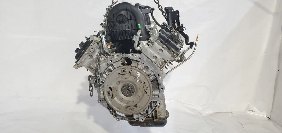 Nissan NV3500 2500 HD 2012 2016 motor OEM motor 5,6 L tracción trasera automática V8 Foto 4 de 4