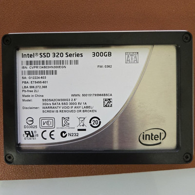 Intel SSD 320 Series 300GB 2.5'' SATA I Internal SSD SSDSA2CW300G3