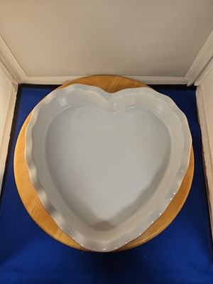 Emile Henry 6144 Heart Shaped Baking Dish France