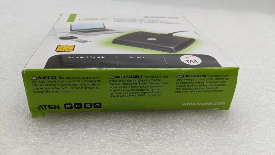 IOGEAR GSR205 USB-C Card Reader - New In Box - Image 2 of 4