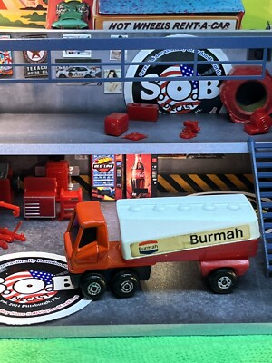 Lesney Matchbox 1973 Freeway Gas Tanker Fuel Truck No 63 Red