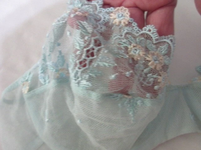 Sujetador de encaje de seda bordado verde menta La Perla, talla 38 B y tangas, talla Lg, nuevo con etiquetas Foto 3 de 4