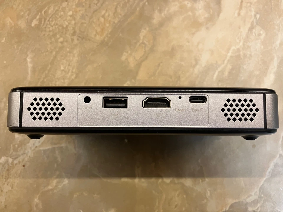 Miroir Smart HD Mini Projector Model M300A - Image 3 of 4