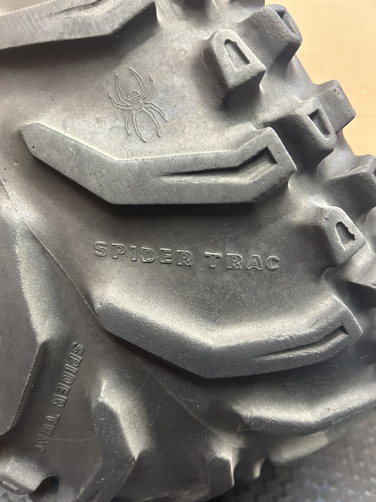 YAMAHA 4/115 GOLD REAR RIM WHEEL SPIDER TRAC TIRES 22x12.59 🔥FASTSHIP🔥