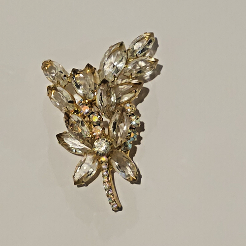 Stunning Vtg Juliana Flower Spray Brooch Pin Clear Crystal AB Marquise Glass - Picture 13 of 15