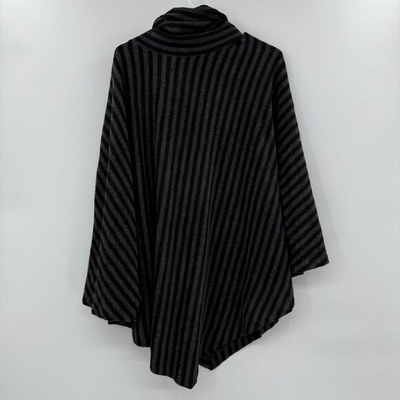 Women's soft surroundings black grey stripe cape … - image 8