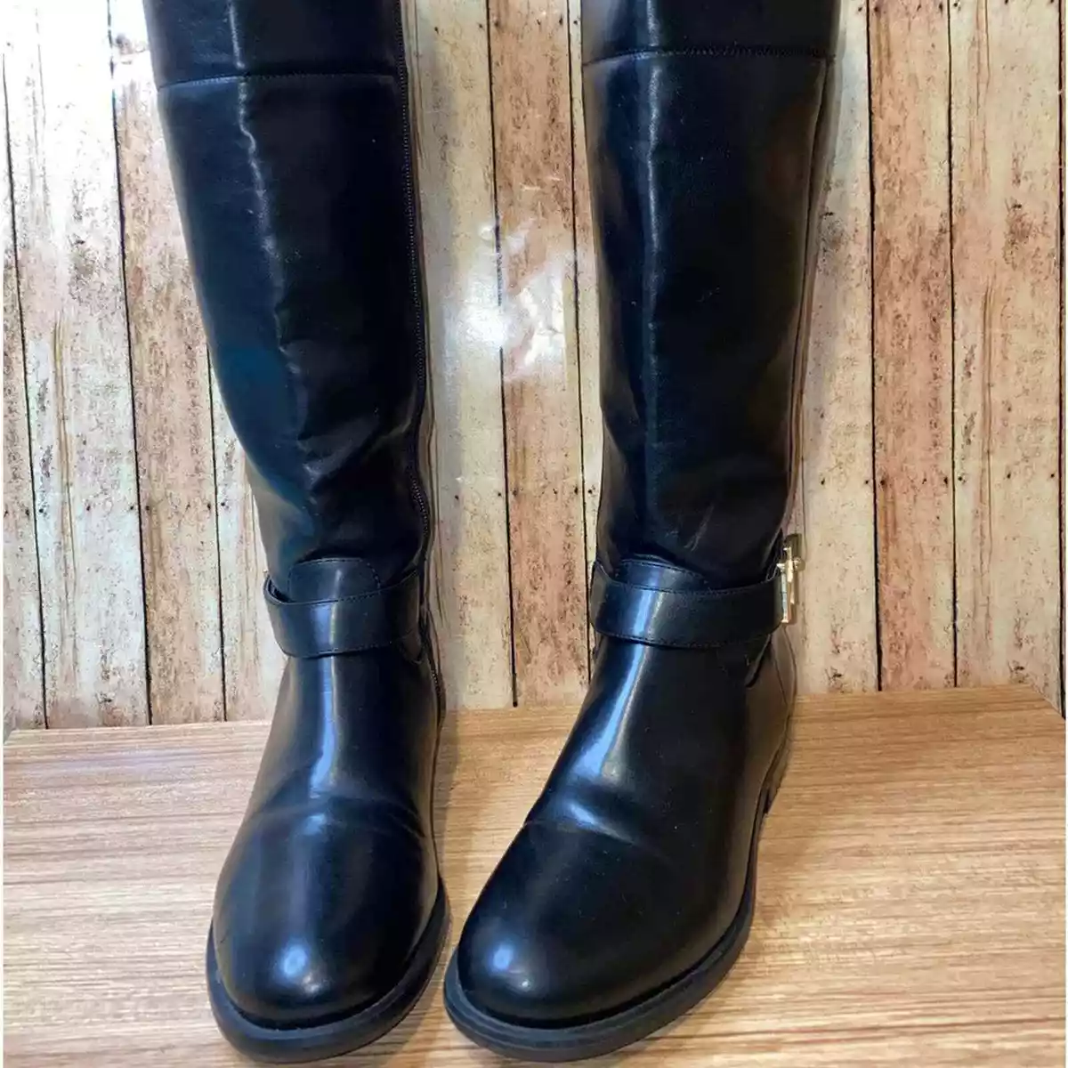 Tommy Hilfiger Women's Size 8.5 Black Knee high Boots. TW SHAHAR |