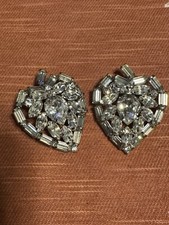 Dazzling Vintage Weiss Crystal Rhinestone Silver Tone Shoe Clips L K 