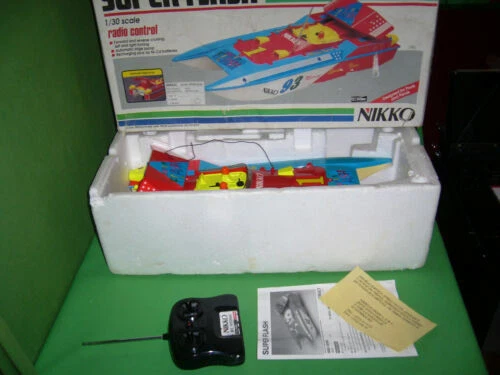 Bateaux et embarcations de modélisme radiocommandé Nikko
