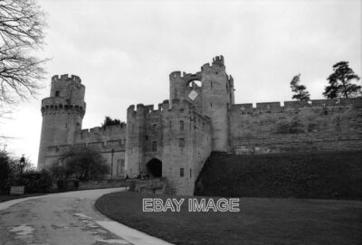 FOTOANSICHTEN AUFGENOMMEN IN WARWICK IN DEN FRÜHEN 1980ER JAHREN.