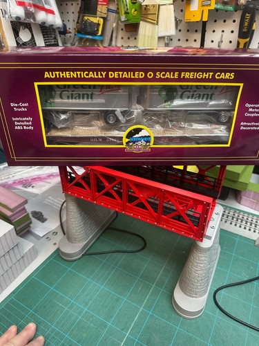 Remolques MTH O 20-95555 Green Giant Milwaukee Road MR Flat Car 2 Pup #57019 NUEVO | Zustand: New