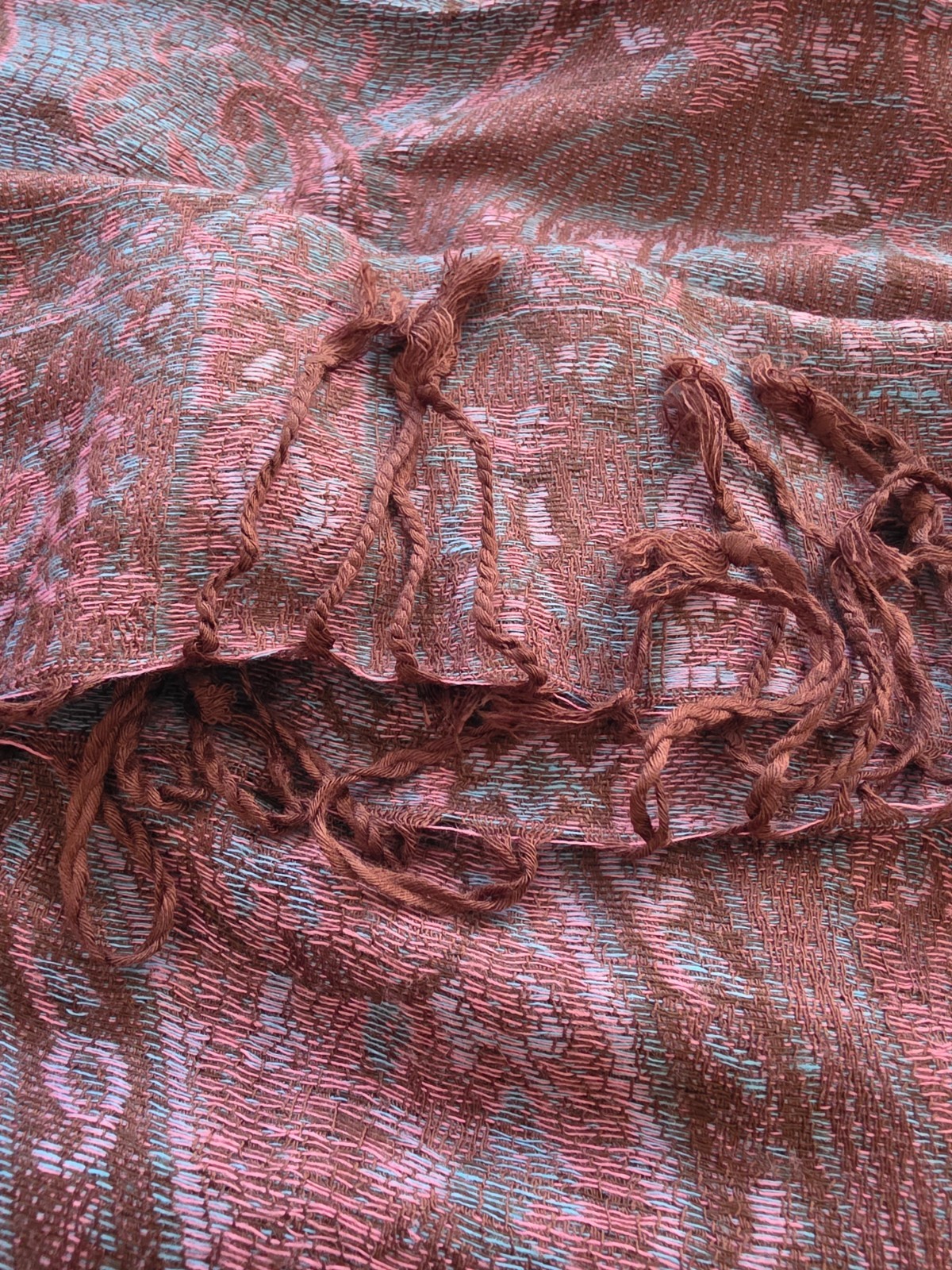 women long scraf new without tag.