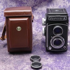 Yashica-A TLR Camera Yashikor 80mm f3.5 Lens w/ Lens Cap  Case Exc Cond.
