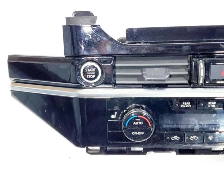 Controle CA de temperatura frontal 68260-6ta0a SV OEM 2022 Nissan Pathfinder - Imagem 2 de 4