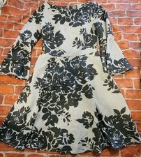Vince Camuto Gray Black Floral Fit & Flare Skater Dress Size 6 with Pockets Guc