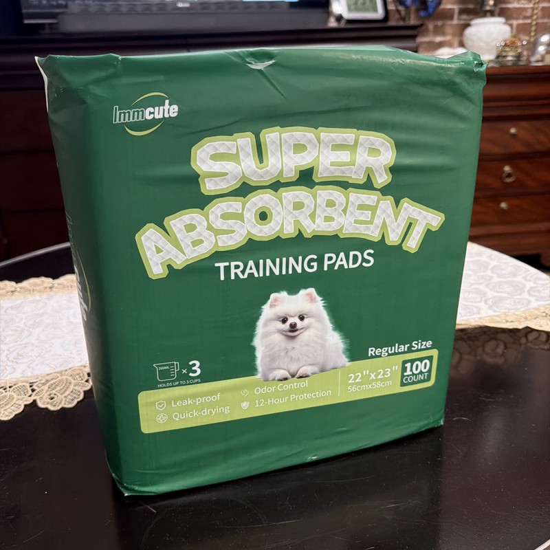 IMMCUTE Puppy Pads 22"X23" 100 Count | 6-Layer Leak-Proof & Super Absorbent Dog