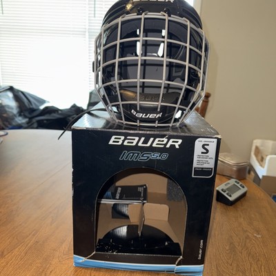 Bauer IMS 5.0 Hockey Helmet Size Small Excellent Condition 
