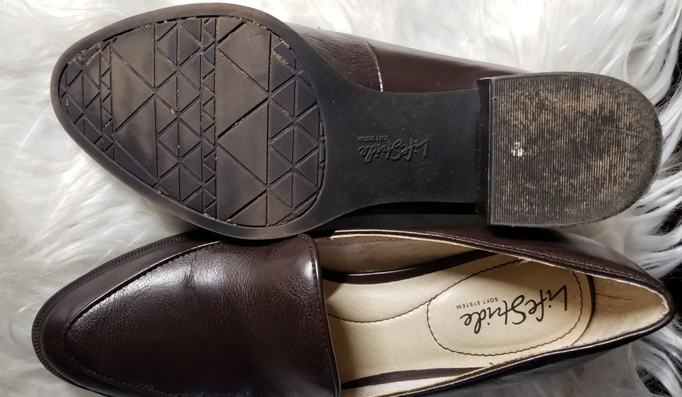 Women's Life Stride "Devyn" Brown 2 Inch Block Heel Penny Loafers, Size 7W - Image 4 of 4