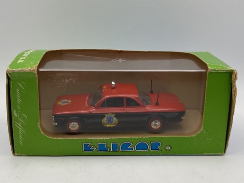 ELIGOR CHEVROLET Corvair 1962 fire truck USA Ref:1151 diecast model - Picture 5 of 8