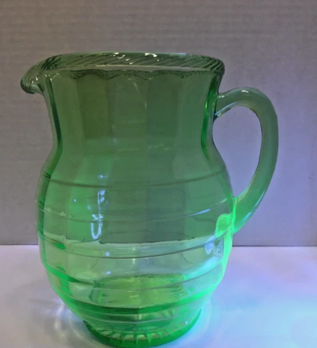 VTG  Anchor Hocking Green Uranium Glass Block Optic Pitcher 8" Tall - Glows