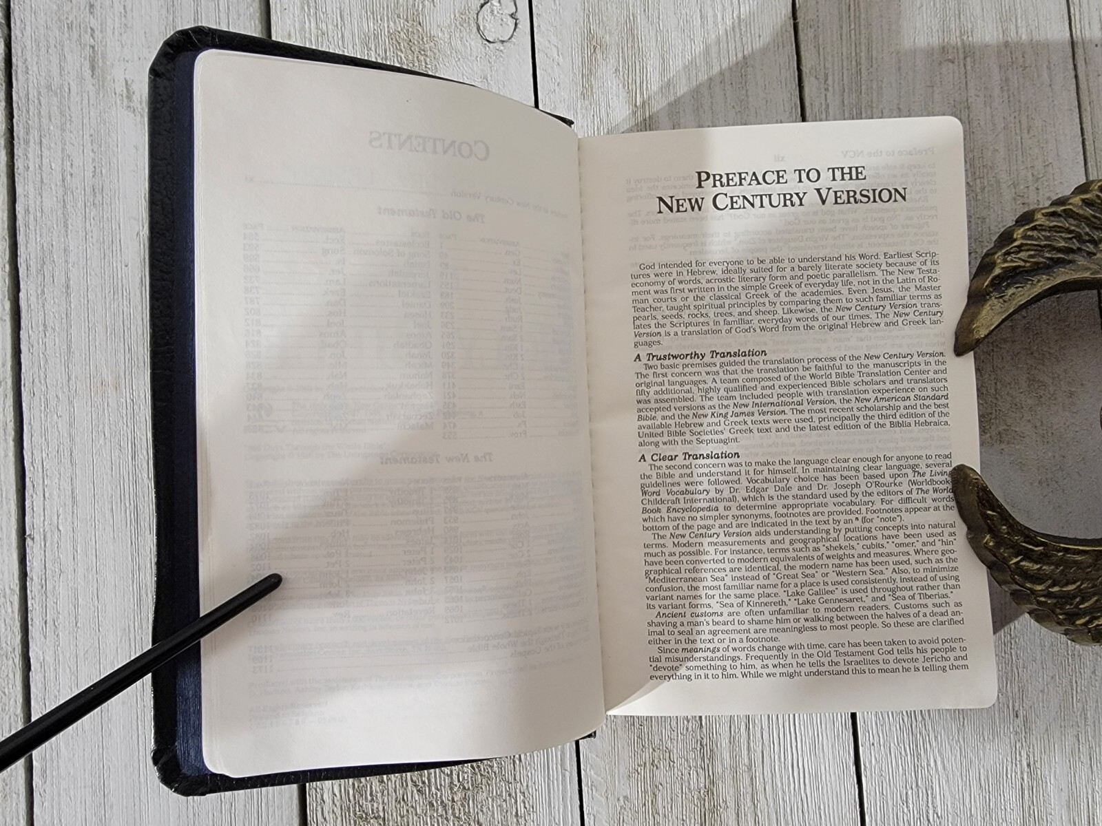 New Century Version® The Holy Bible Thomas Nelson Bible 2003 [7225B