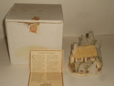 1986 David Winter Cottages ''Crofter's Cottage'' Scottish Collection In Box & COA 