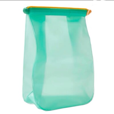 NEW HIP reusable lunch bag. 9x5x3 