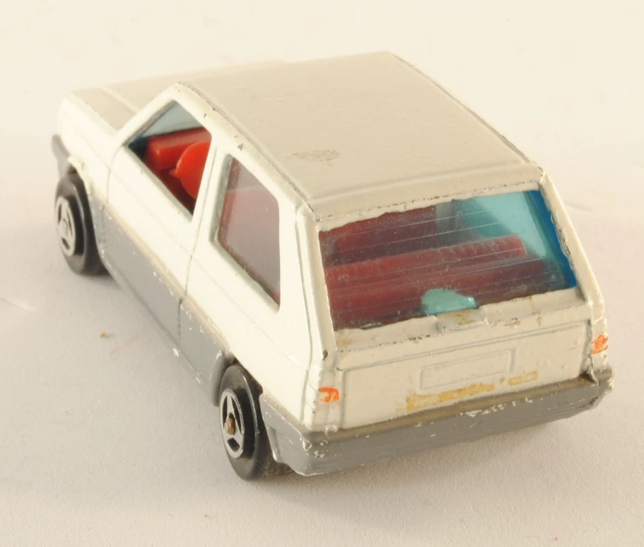 Polistil RN18 Fiat Panda 1983 bianco RARO modello auto scala 1:55 - Immagine 4 di 4