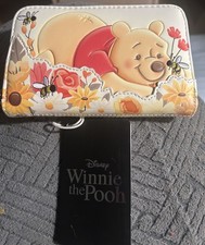 Loungefly Disney Winnie the Pooh Bees  Flowers Wallet