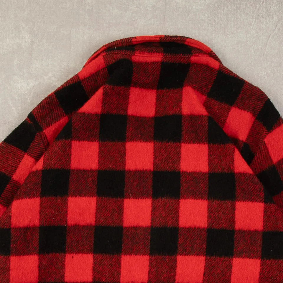 Vintage Heavy Wool Checked Shirt Jacket L Made in Canada Men's Red Plaid - Image 4 of 4