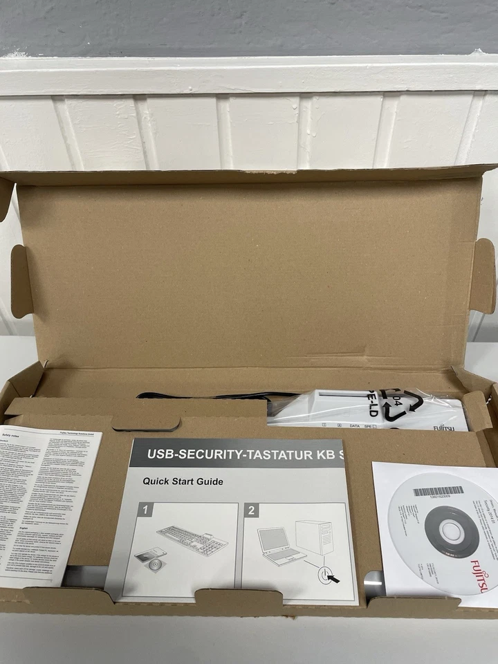 Fujitsu USB Tastatur SmartCard Reader Kartenleser KB SCR D S26381-K528-L120 Neu - Bild 2 von 3