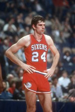 Bobby Jones of the Philadelphia 76ers1980's Basketball Photo 1