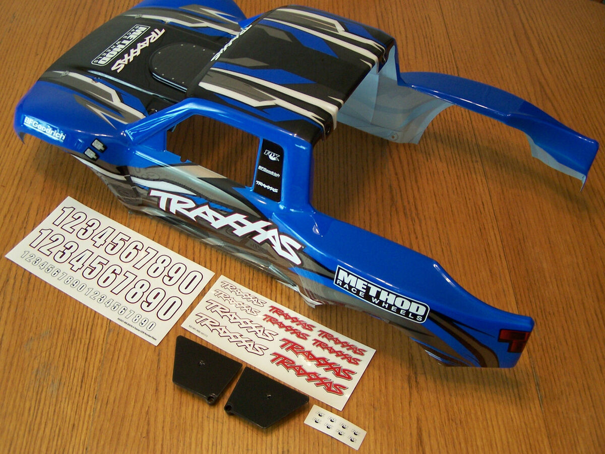 For Traxxas Unlimited Desert Racer UDR Blue Black Factory For Traxxas Unlimited Desert Racer UDR Blue Black Factory