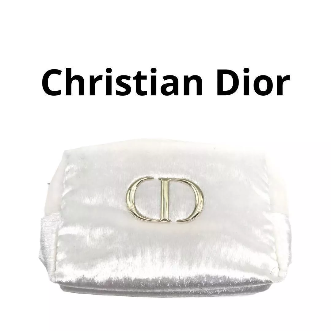 Sac pochette Christian Dior Snow Essence vacances 2020 couleur blanche occasion
