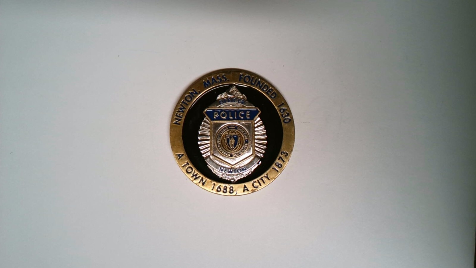 CHALLENGE COIN NEWTON MASSACHUSETTS POLICE MEMORIAL ASSOCIATION EST. 1938