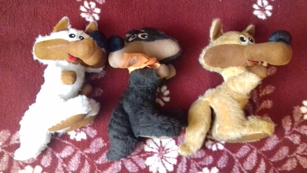 OLYMPIC GAMES SARAJEVO 1984, VUČKO, 3 DIFFERENT PLUSH TOYS, NEED